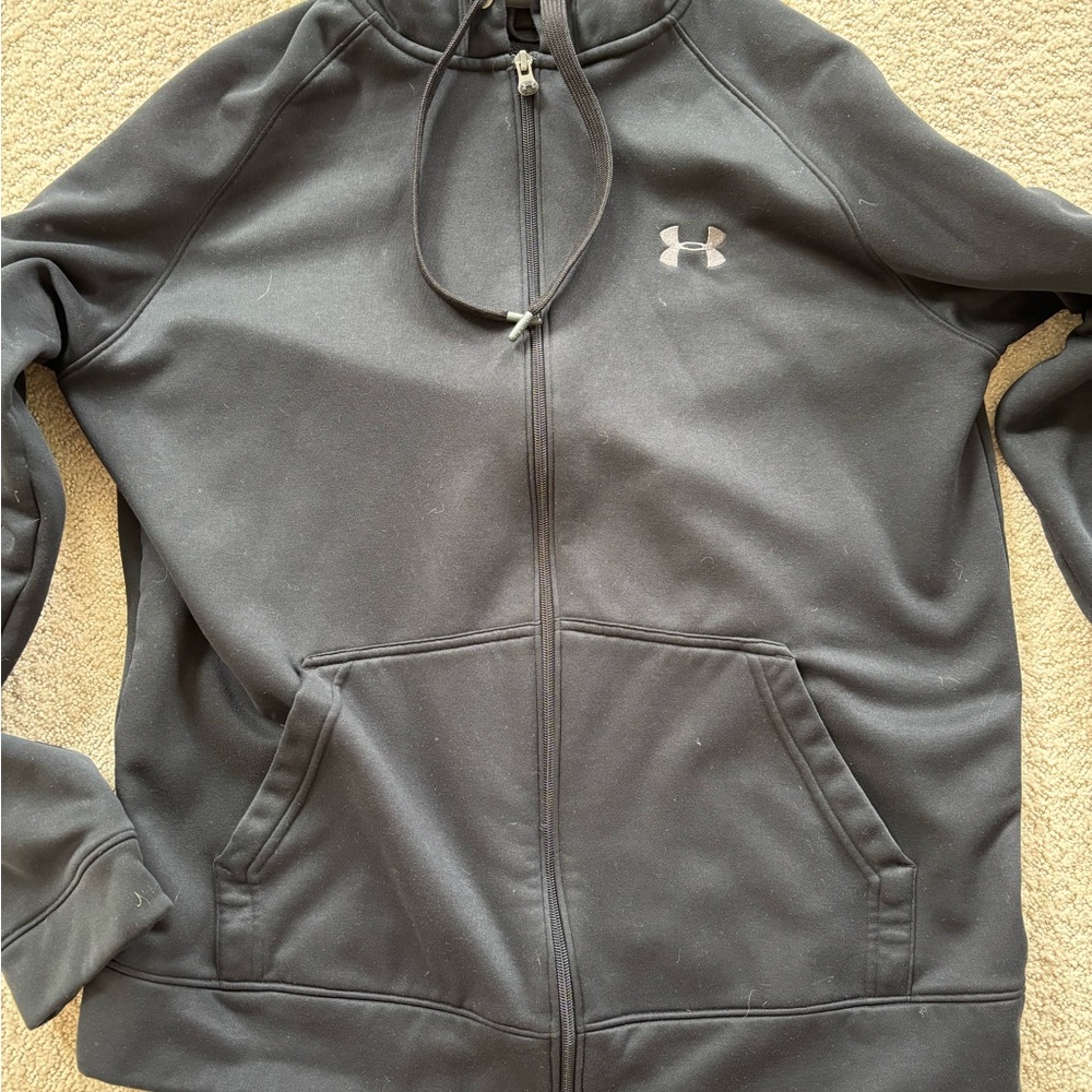 Under Armour Black Hoodie (Fleece on interior)